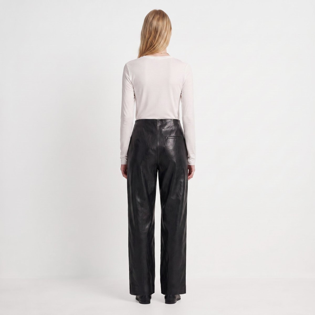 Pantalon taille haute droit avec plis à l'avant et poches latérales ORALIE noir, ARTLOVE