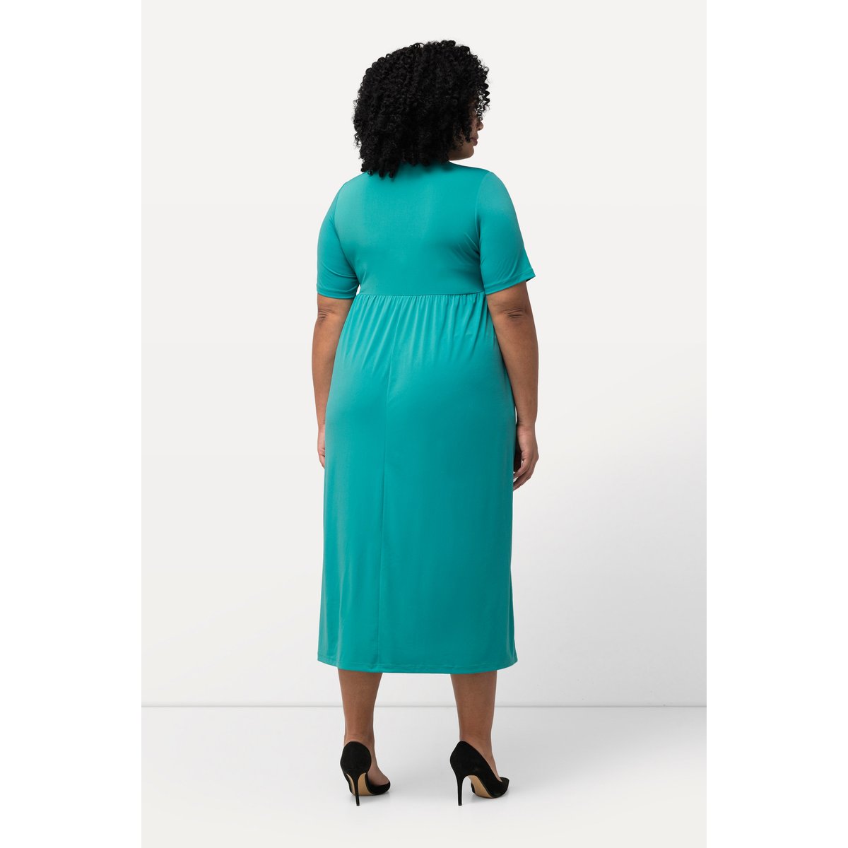 Robe en jersey à décolleté rond et manches cyan, ULLA POPKEN