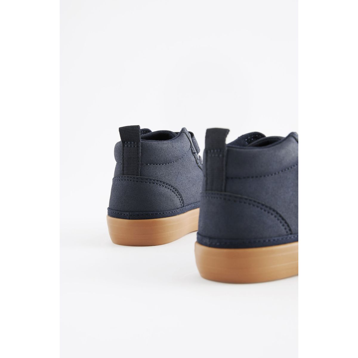 Bottines à chevrons avec scratch et lacets bleu marine, NEXT