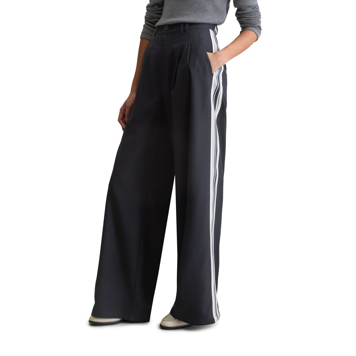 Pantalon à plis en sergé relaxed avec LENZING™ ECOVERO™ bleu foncé, MARC O’POLO DENIM