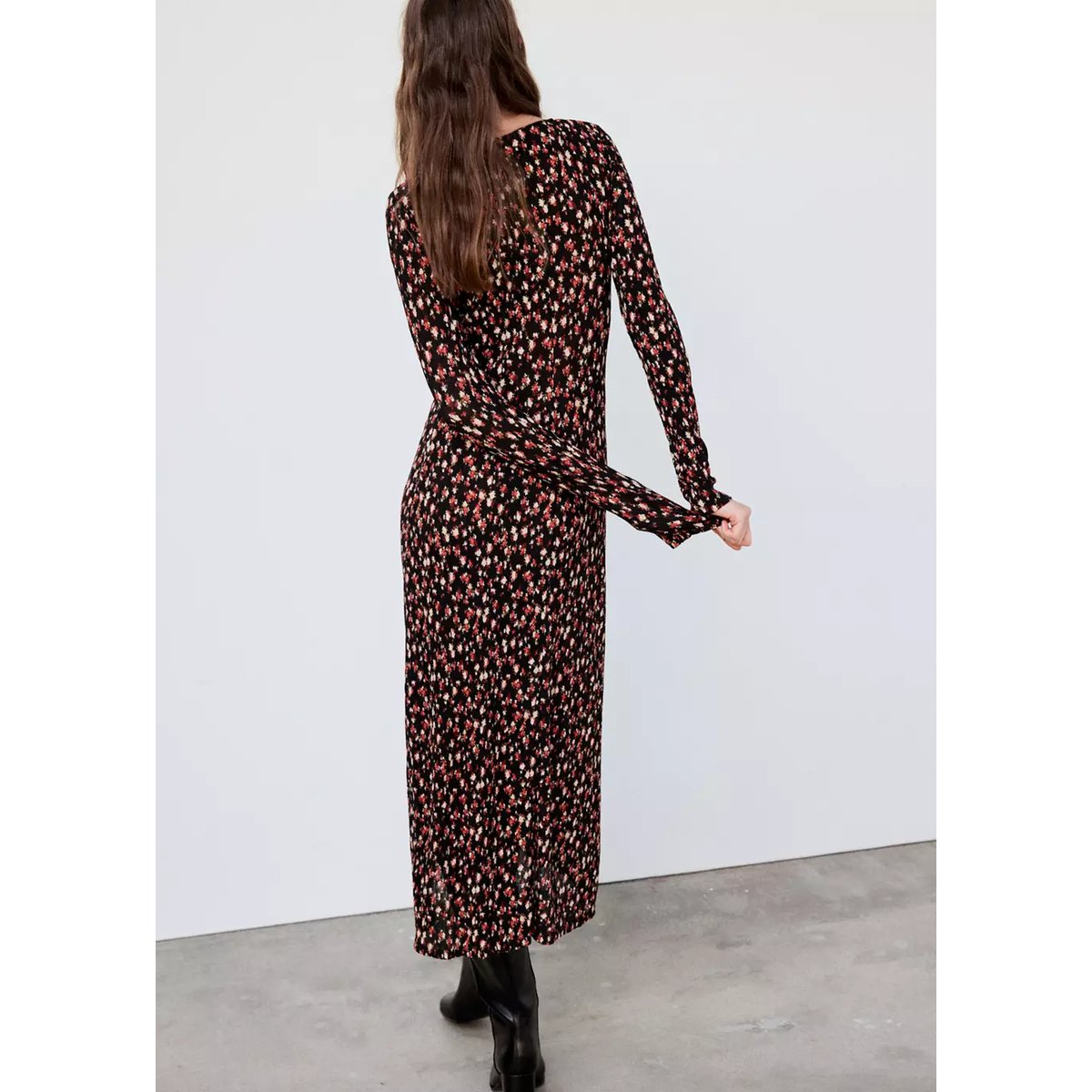 Robe plissée imprimée noir, MANGO