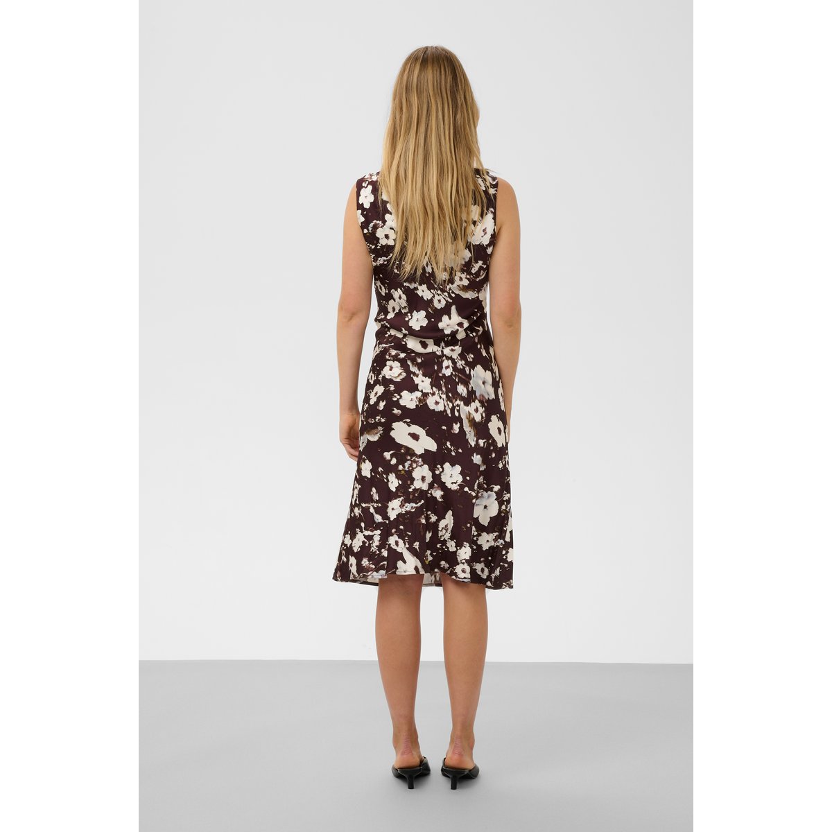 Robe marron brown flower print, SOAKED IN LUXURY