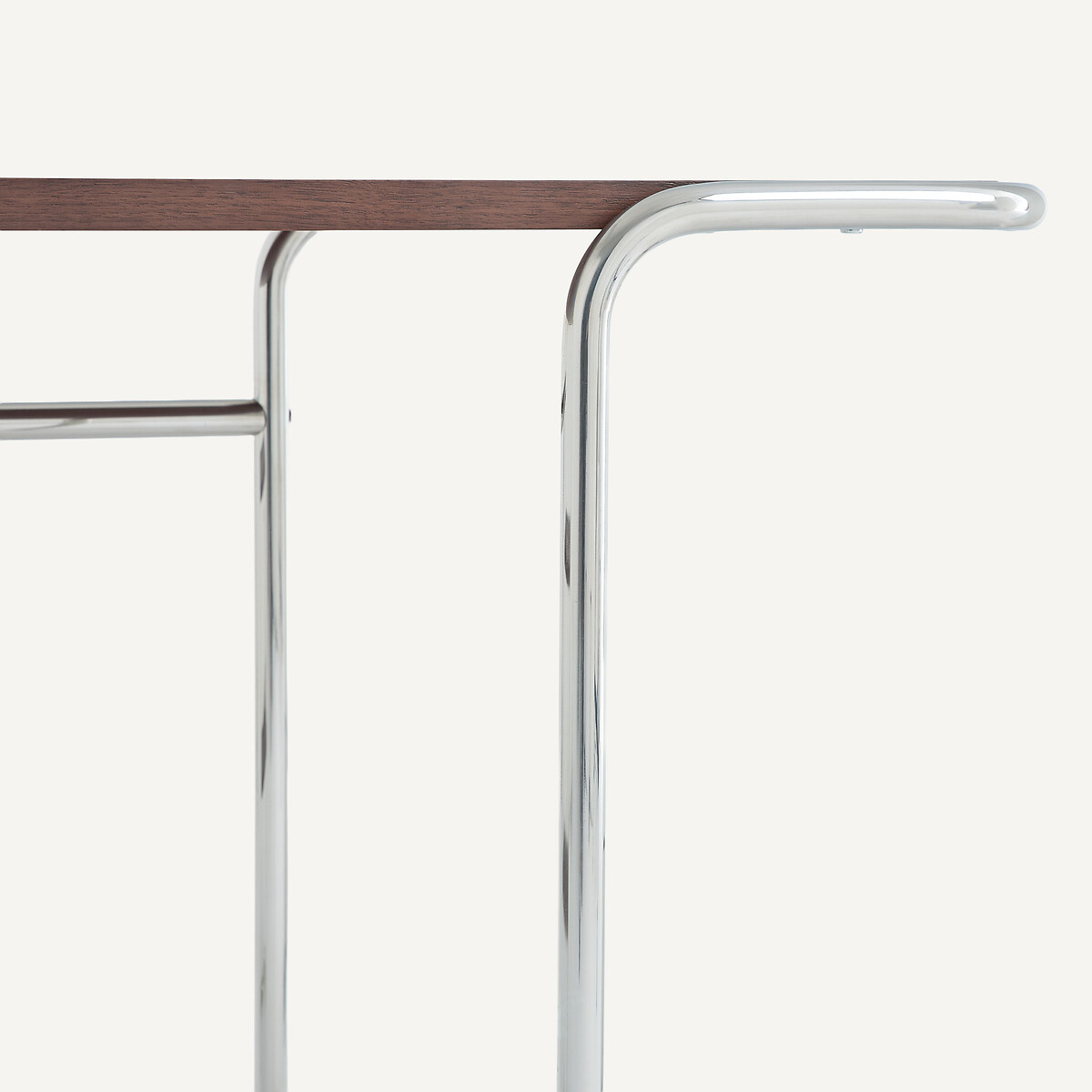 Bureau tubulaire, en plaqué noyer, longueur 117 cm, EMLYN noyer, AM.PM