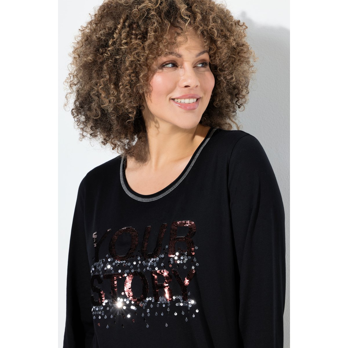 T-shirt Classic à col rond et manches noir, ULLA POPKEN