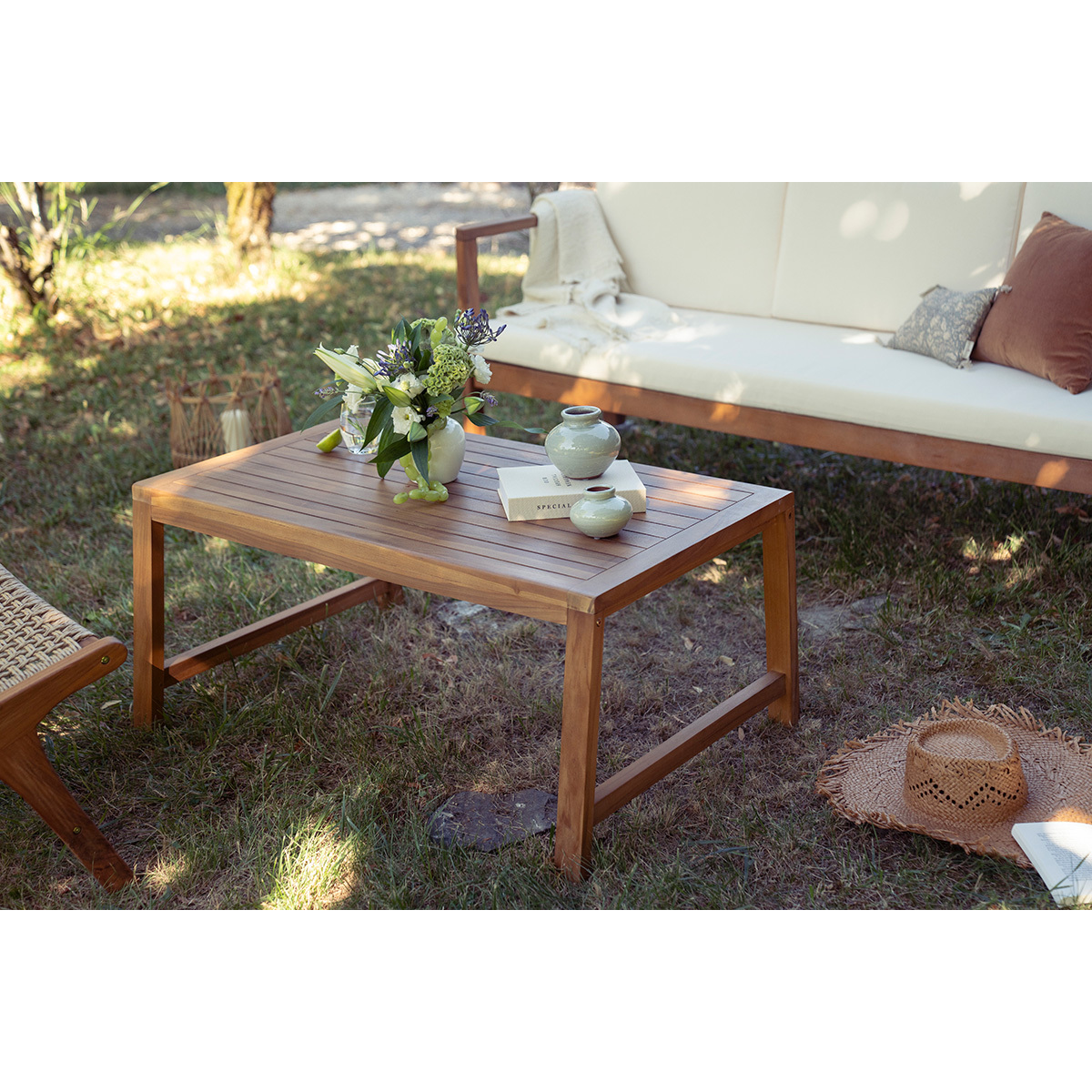Table basse de jardin rectangulaire en bois teck massif L100 cm SUNDA couleur unique, MILIBOO