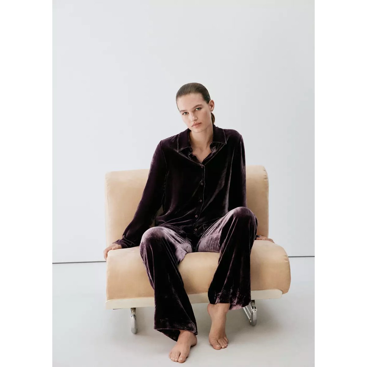 Pantalon de pyjama en mélange de soie violet, MANGO