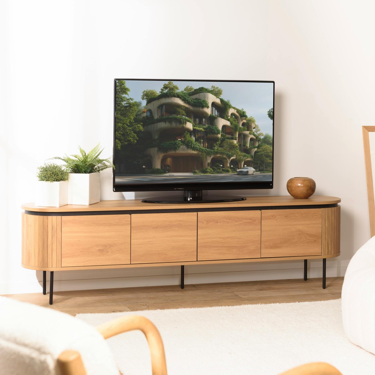 Meuble TV arrondi couleur naturelle 4 portes et pieds métal noir ELTON bois naturel, PIER IMPORT