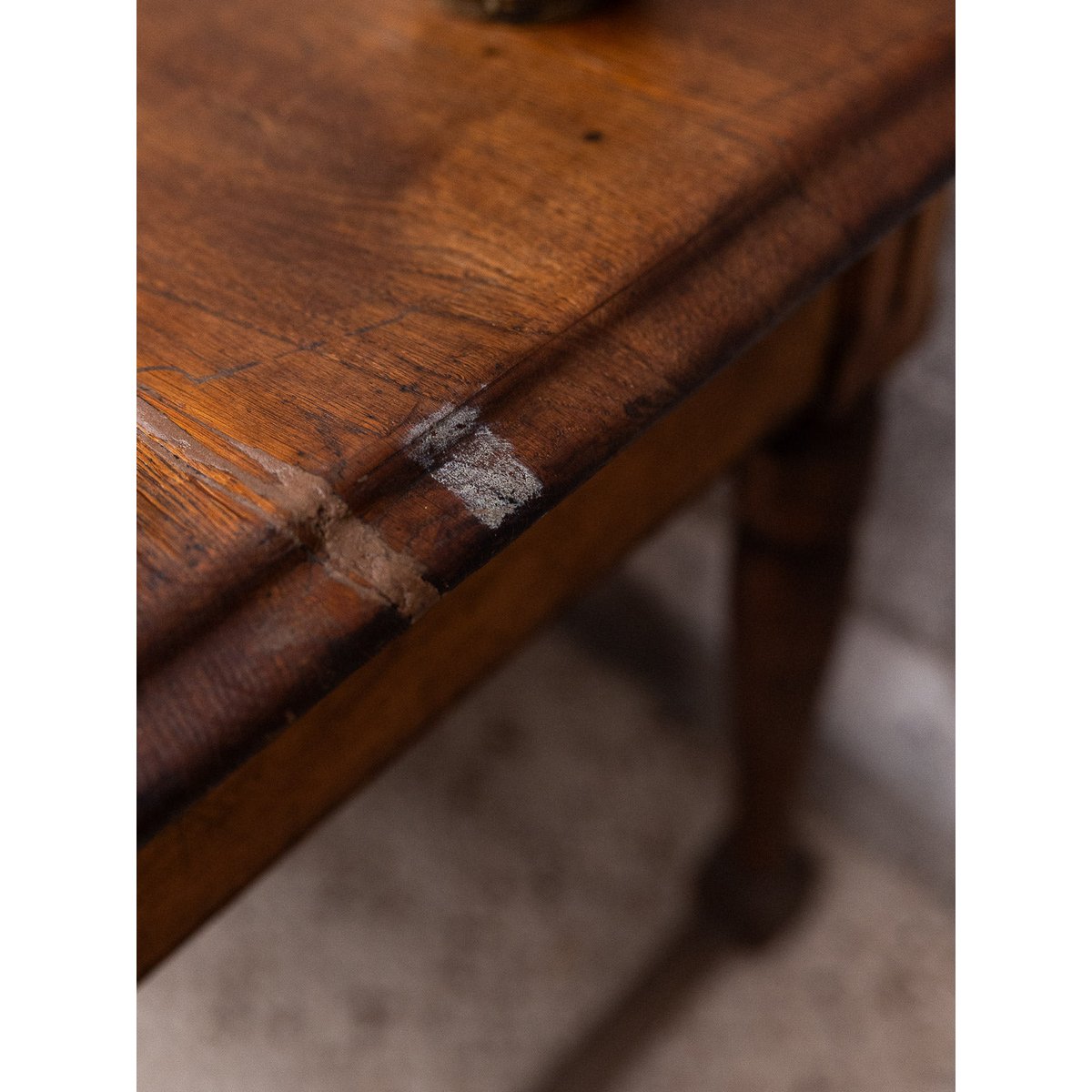 Grand bureau en bois Edouard N°1046 - Bon état marron, DEBONGOUT