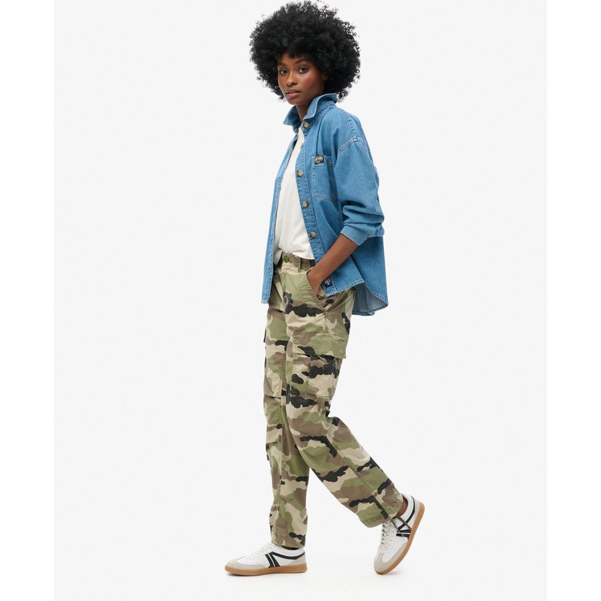 Pantalon Cargo Droit Taille Basse camouflage jacket, SUPERDRY