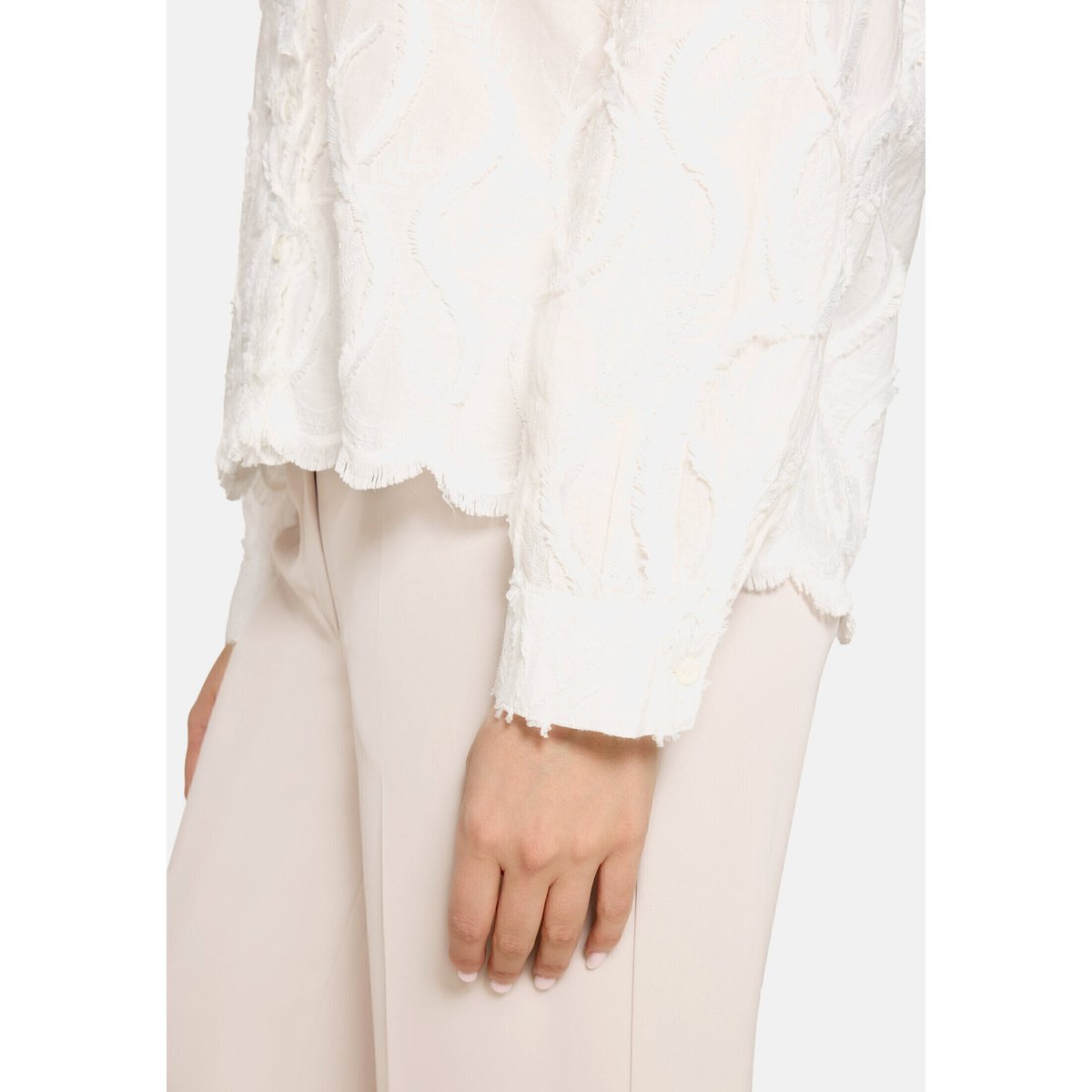 Chemisier en dentelle à bords fantaisie blanc, BETTY BARCLAY