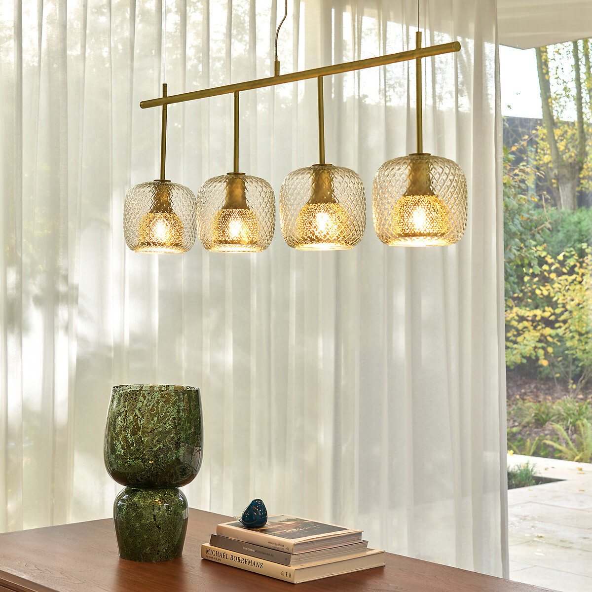 Lampadario in linea 4 globi, Mistinguett ottone, EMMANUEL GALLINA X AM.PM