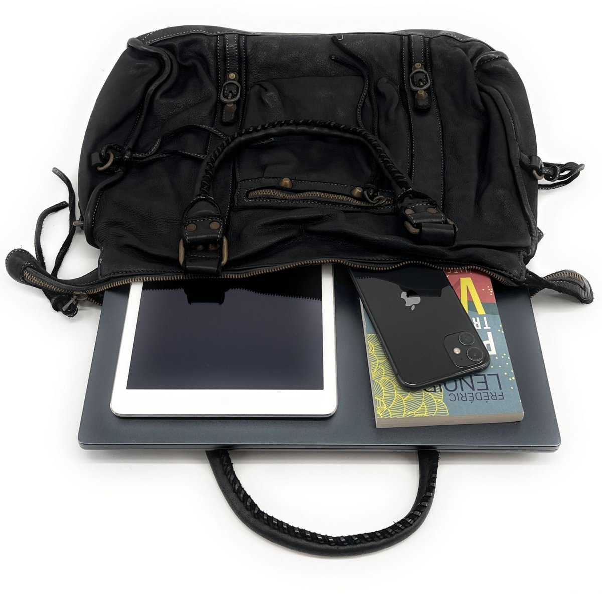 Sac à main en cuir vintage STORM XL HURRICAN Noir noir, OH MY BAG