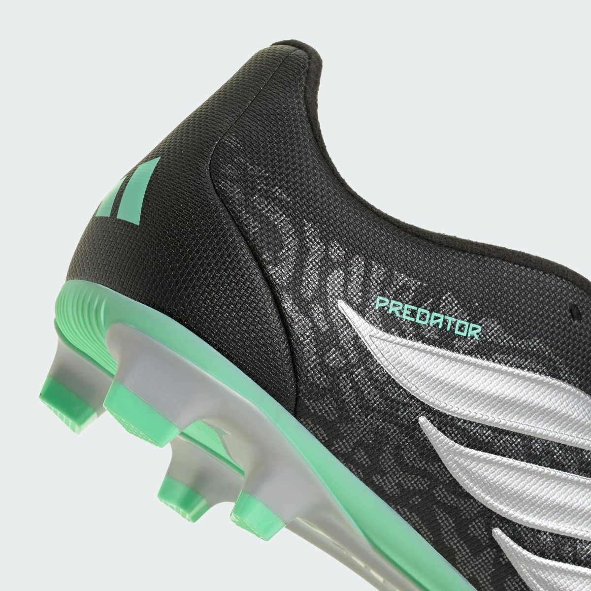 Chaussure De Football Languette Rabattue Predator Club Terrain Souple/Multi-Surfaces core black / silver metallic / pulse mint, adidas Performance