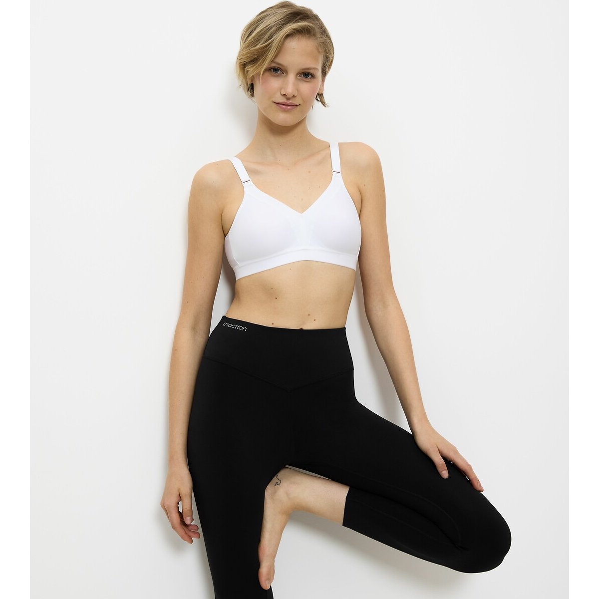 Reggiseno sportivo Wellness N bianco, TRIUMPH