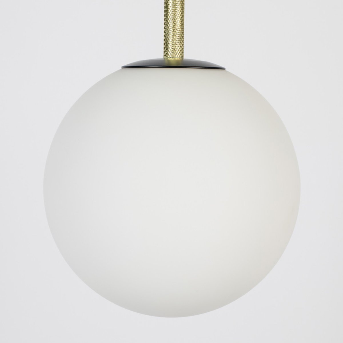 Suspension en marbre et métal ø25cm - Orion noir, ZUIVER