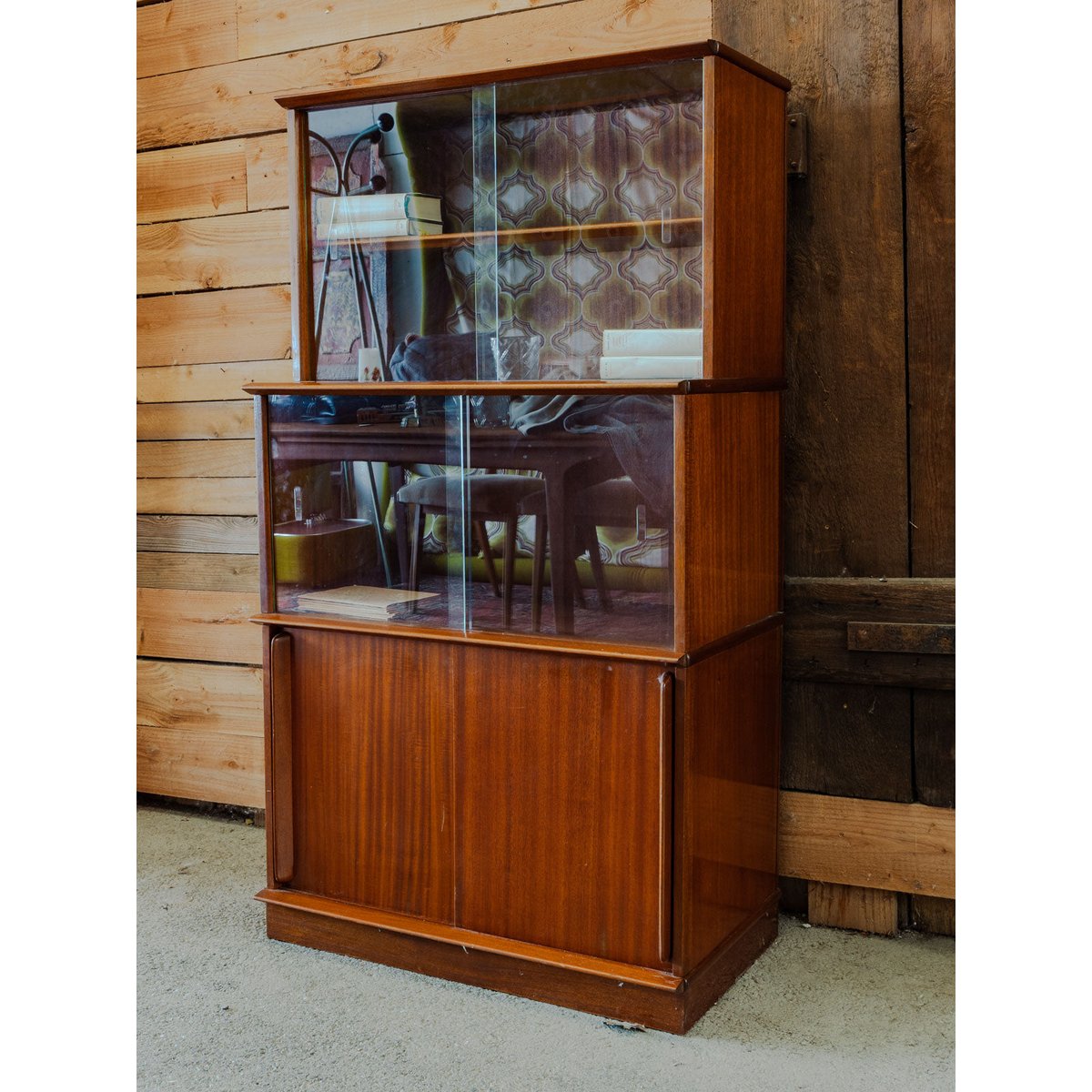 Vitrine en bois et verre Victoria N°1273 - Bon état bois foncé, DEBONGOUT