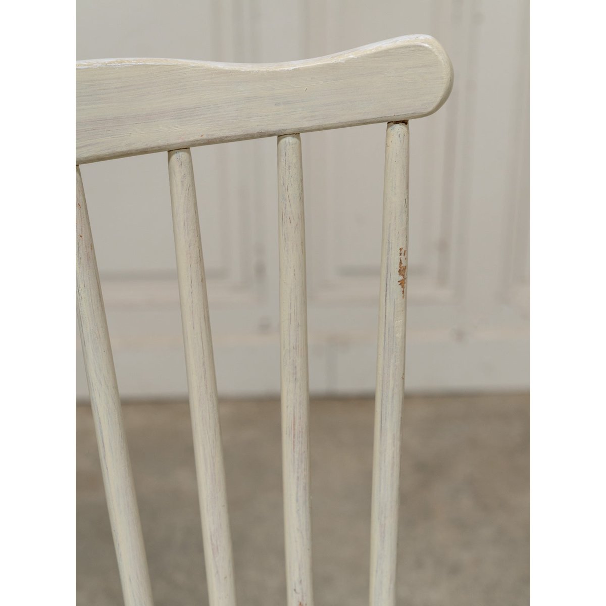 Lot de six chaises Baumann blanc crème Claude N°1391 - Bon état blanc, DEBONGOUT