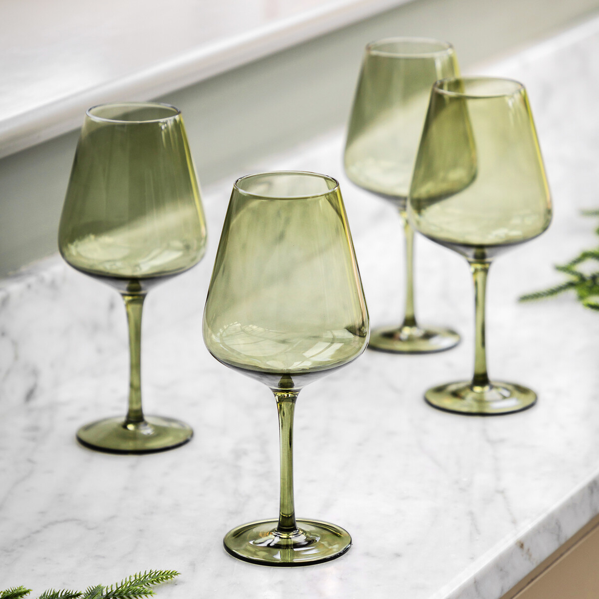 Set of 4 Eden Wine Glasses in Smokey Green green, ÉDITÉ