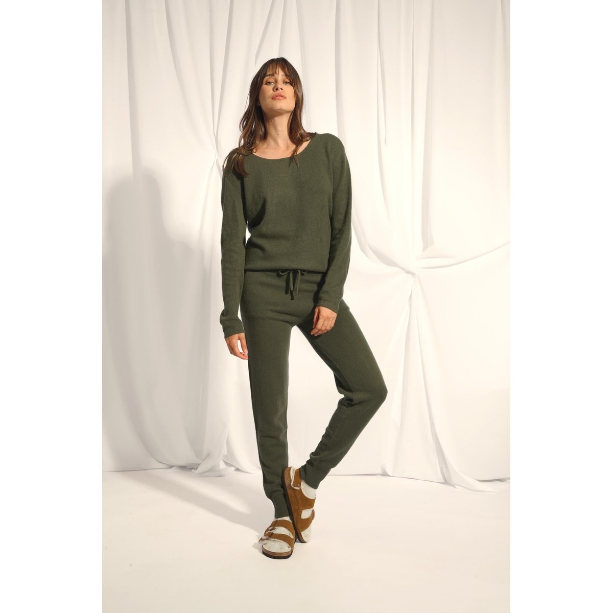 Jogging Kaki Wendy kaki, JUST CASHMERE
