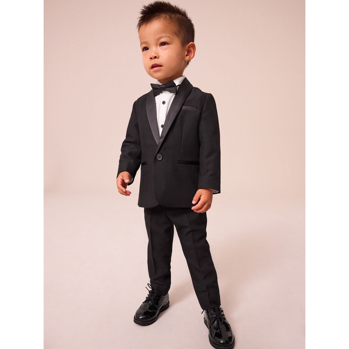 Blazer, chemise, pantalon et nœud papillon noir, NEXT