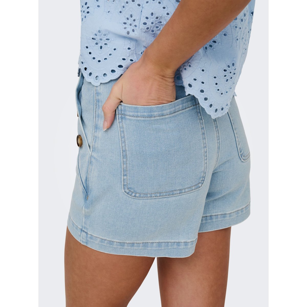 Short En Denim light blue denim 1, ONLY