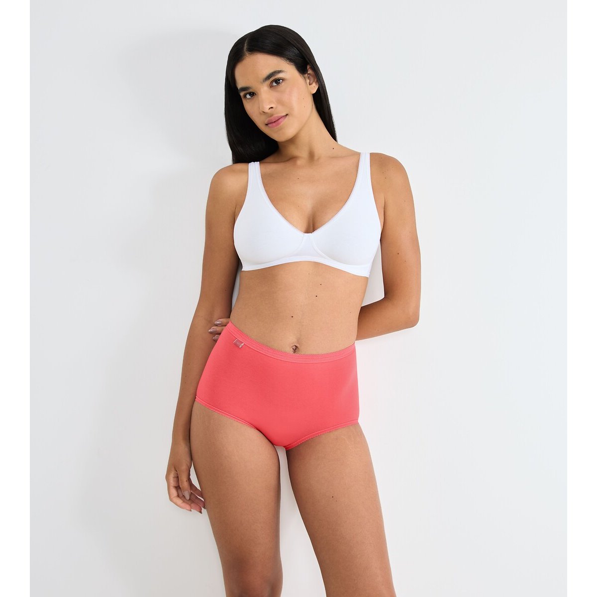Lot de 3 + 1 Gratuite Culottes Maxi Basic+ nacre + rose + rose pâle +corail, SLOGGI