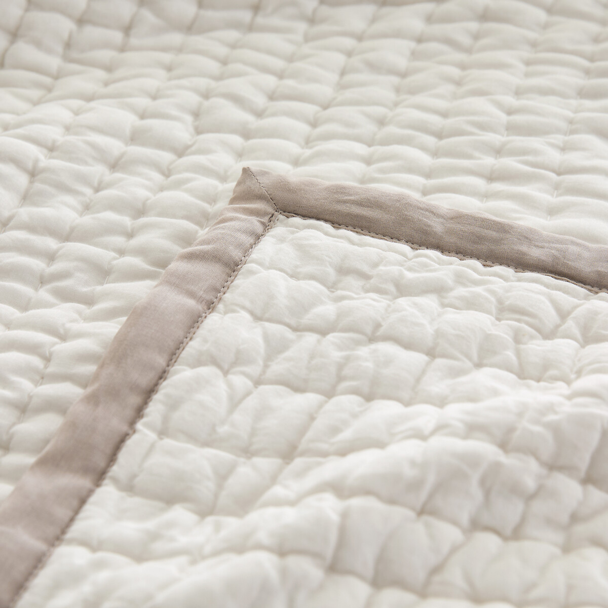 Couvre-lit en coton matelassé, CELESTINO blanc écume, AM.PM