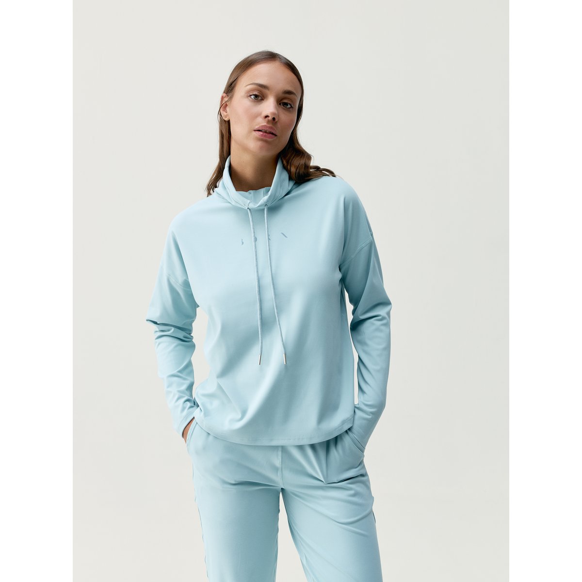 Sweat de sport sans capuche Performance CAMILLE bleu, BORN