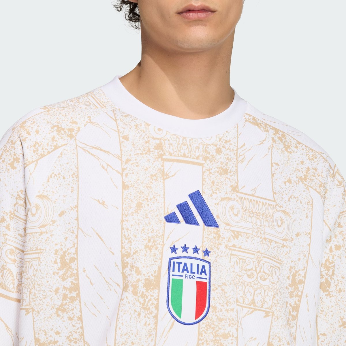 Haut D’échauffement Pré-Match Domicile Italie 26 Haut D’échauffement Pré-Match Domicile Italie 26 white / hazy beige, adidas Performance