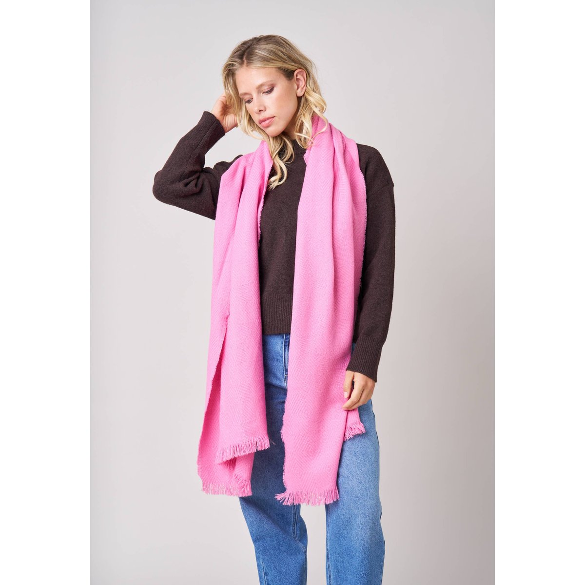 Écharpe femme chevron avec franges MORGANE rose, DEELUXE