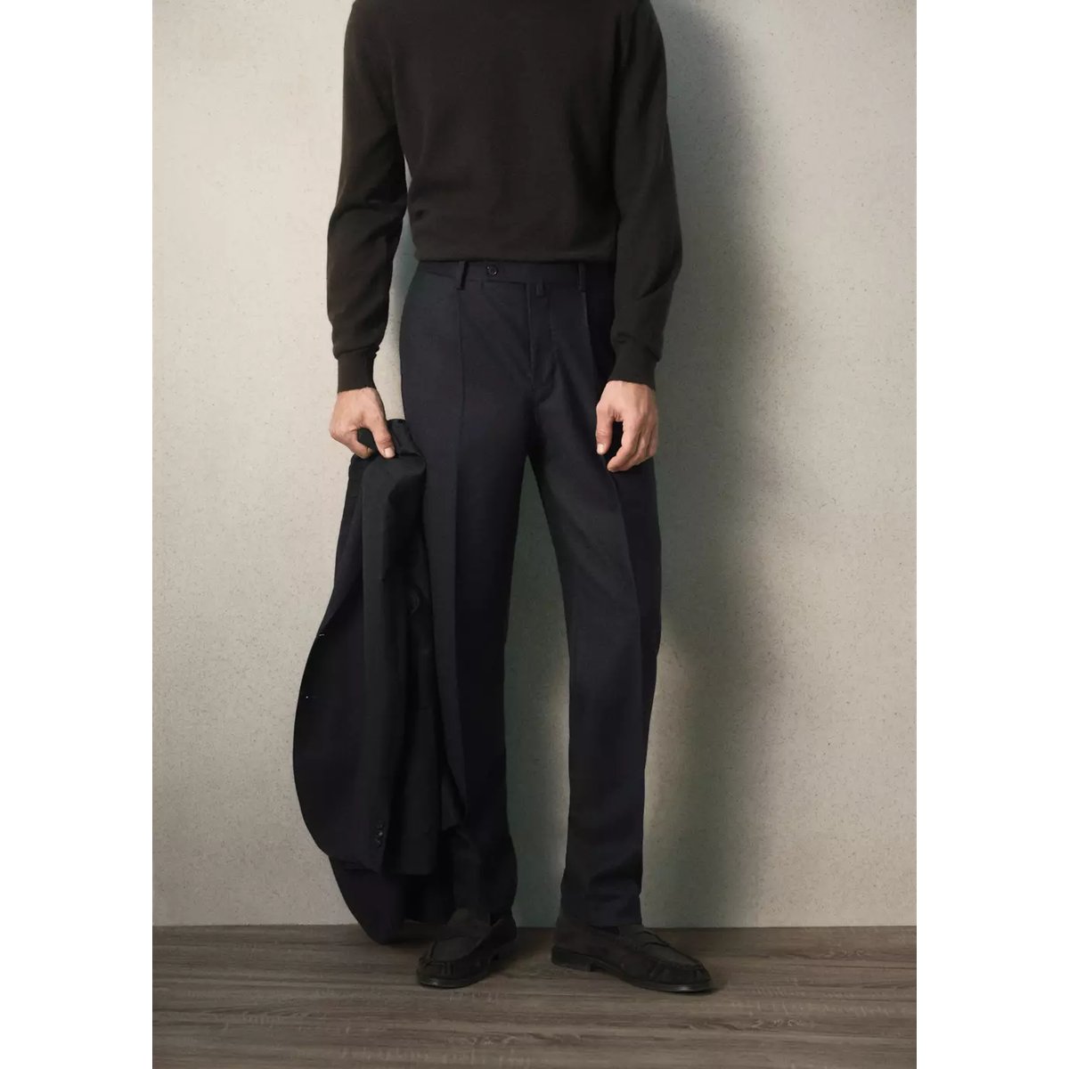 Pantalon de costume en flanelle de laine italienne, coupe slim fit gris anthracite, MANGO MAN