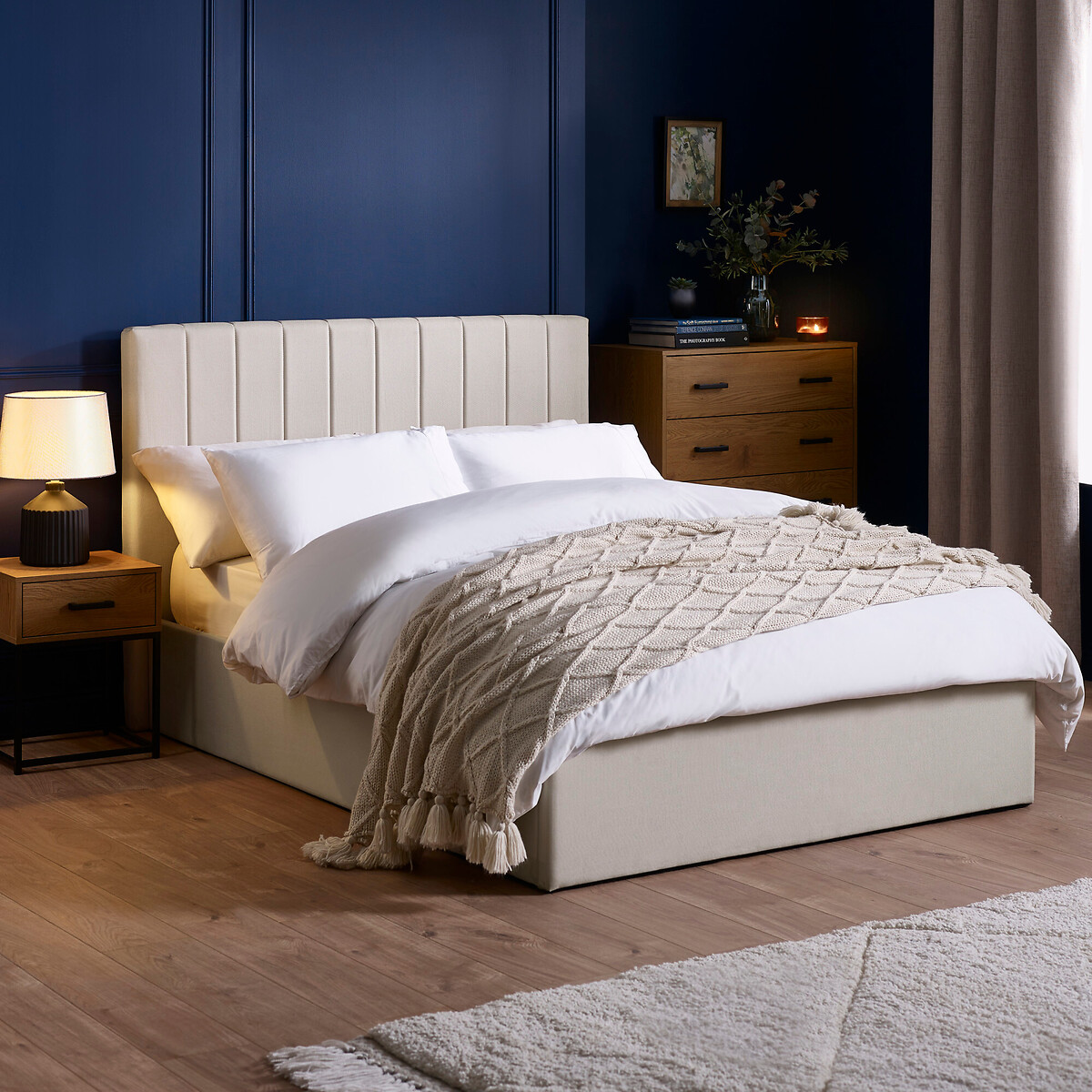 Avira Upholstered Ottoman Storage Bed oatmeal, SO'HOME