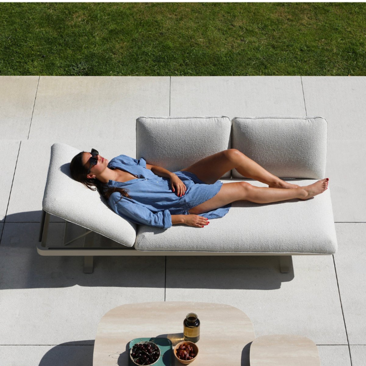 Canapé 3 places modulable en aluminium, CAMILLE beige, AU JARDIN DE CHLOÉ