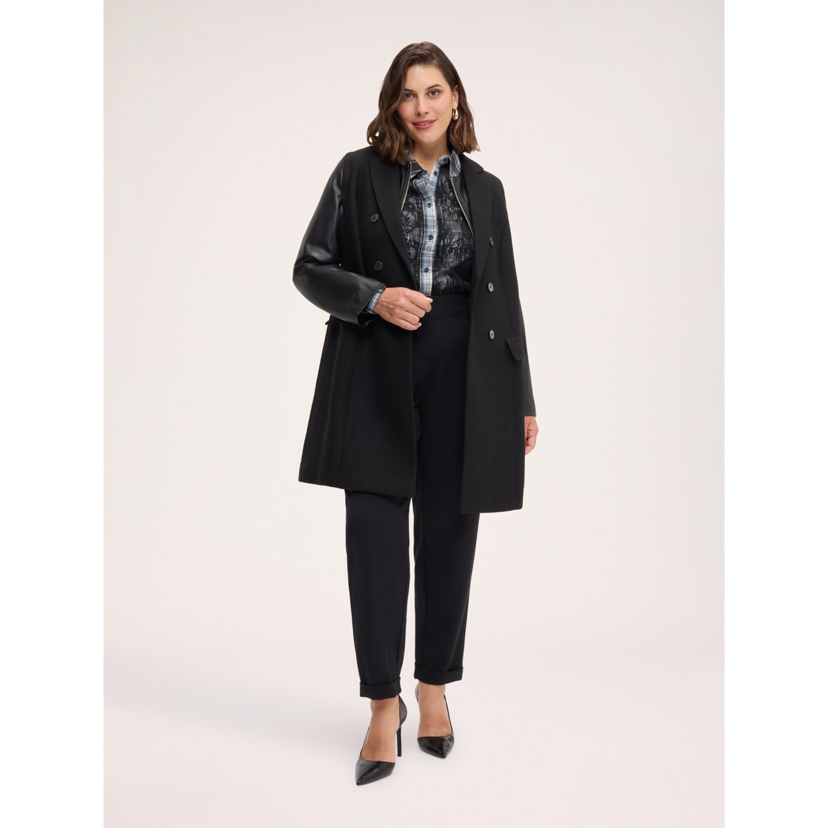 Manteau avec manches enduit noir, FIORELLA RUBINO