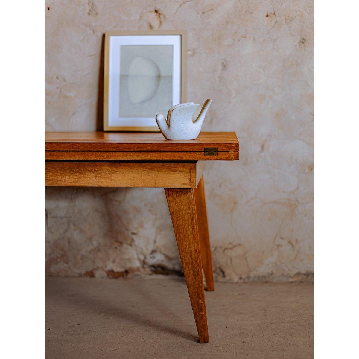 Table basse à système en bois Léonie N°837 - Bon état bois foncé, DEBONGOUT