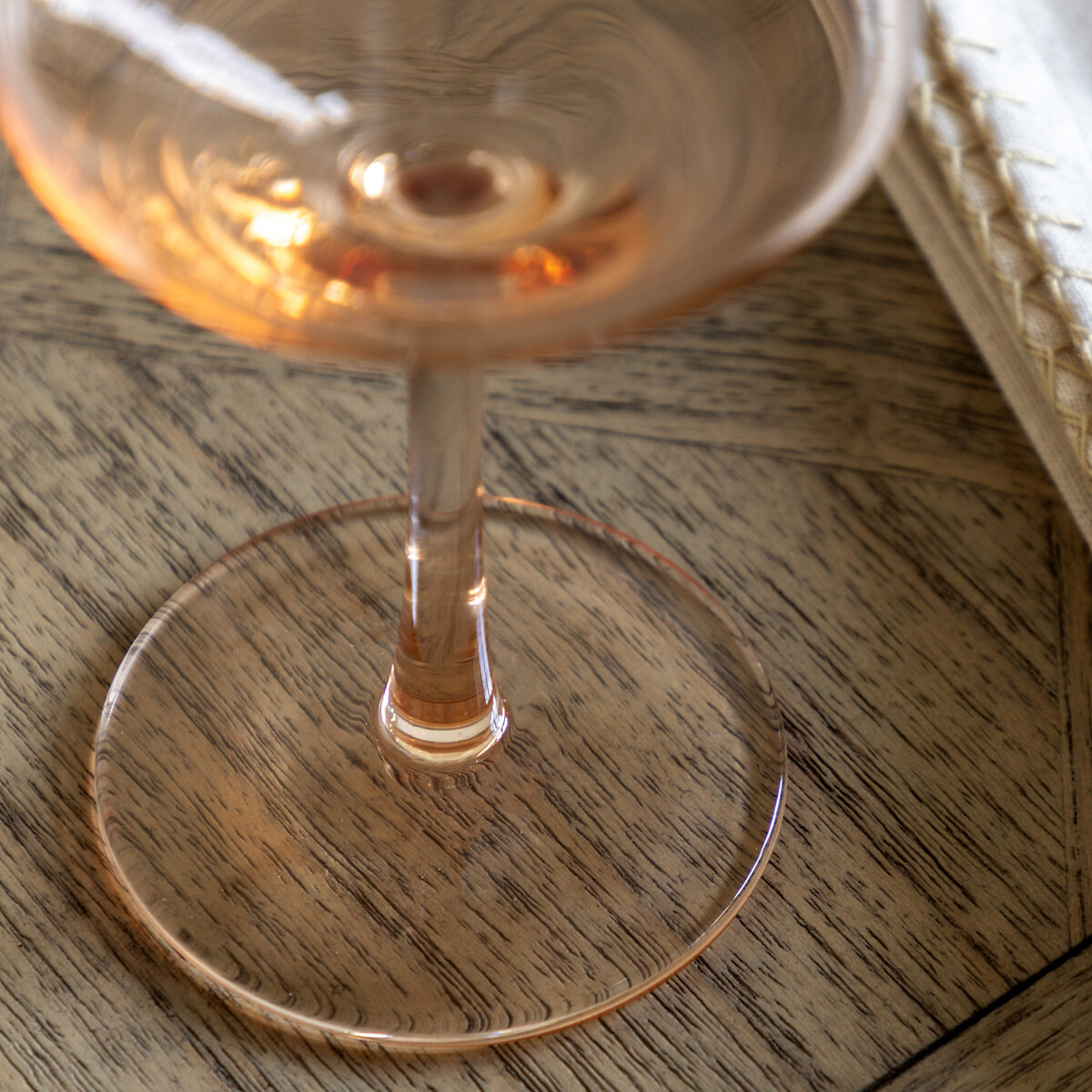 Set of 4 Eden Wine Glasses in Amber yellow, ÉDITÉ