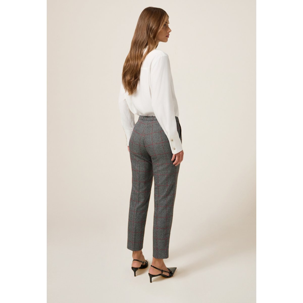 Pantalon à carreaux gris, OLTRE