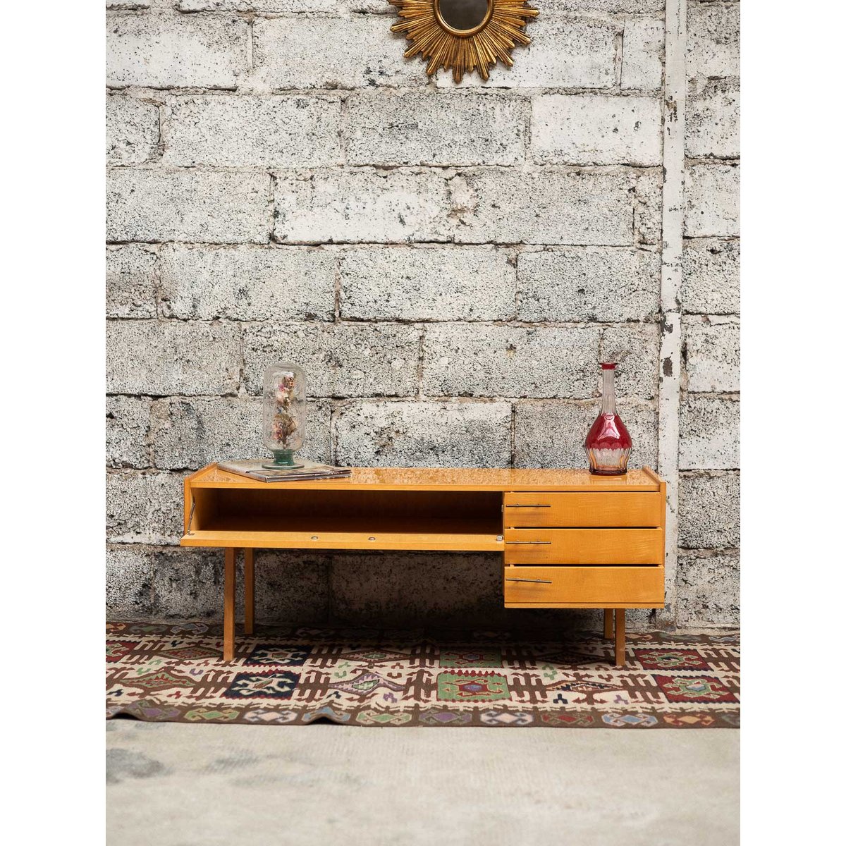 Enfilade asymétrique Margaret N°491 - Bon état bois clair, DEBONGOUT
