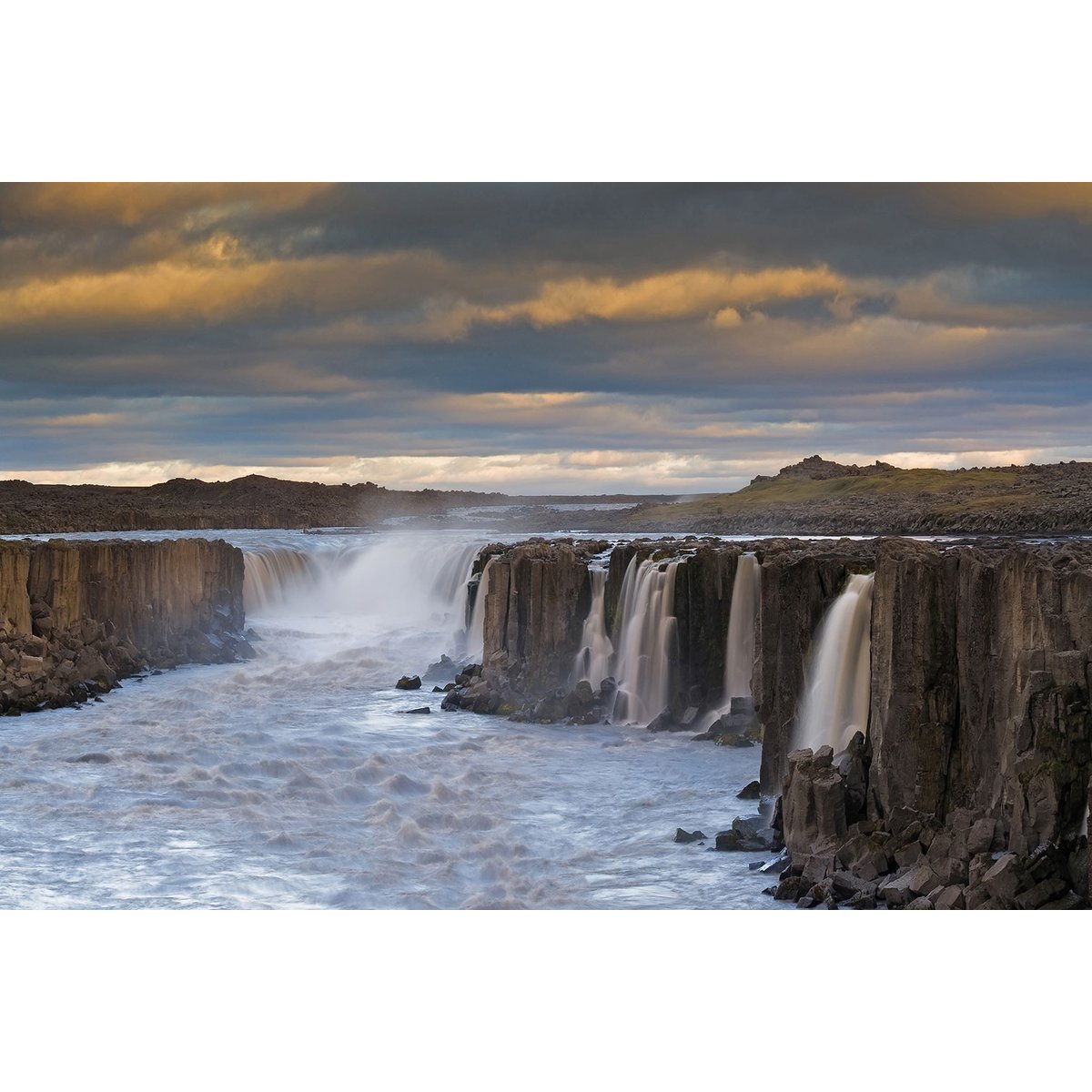 Tableau Chute d'eau by night tableau alu dibond, HEXOA