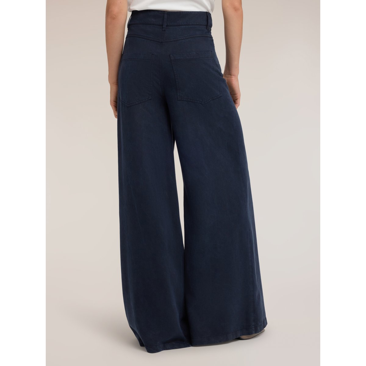 Pantalon palazzo bleu, MOTIVI