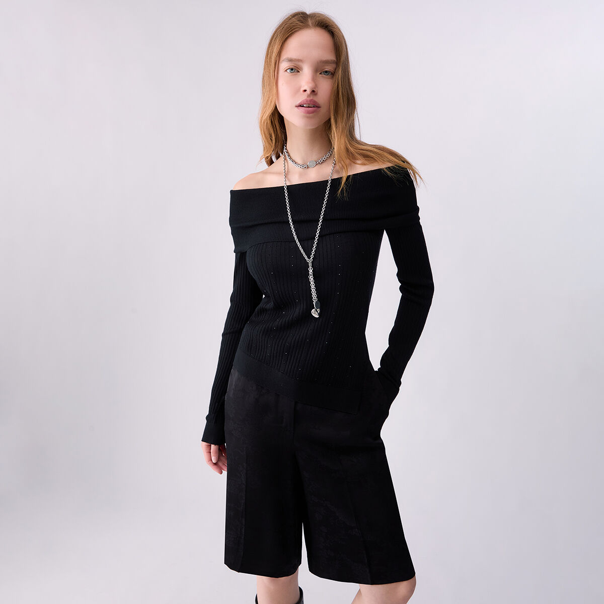 Pull en laine avec encolure Bardot noir, LIU JO