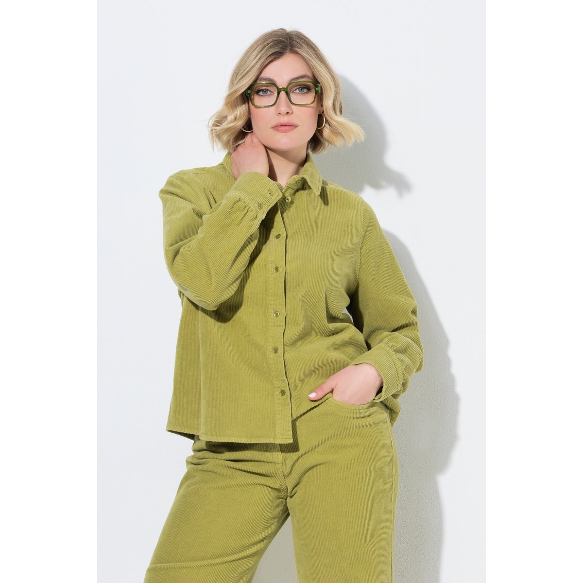 Chemise en velours côtelé, coupe Boxy Fit sauge, ULLA POPKEN