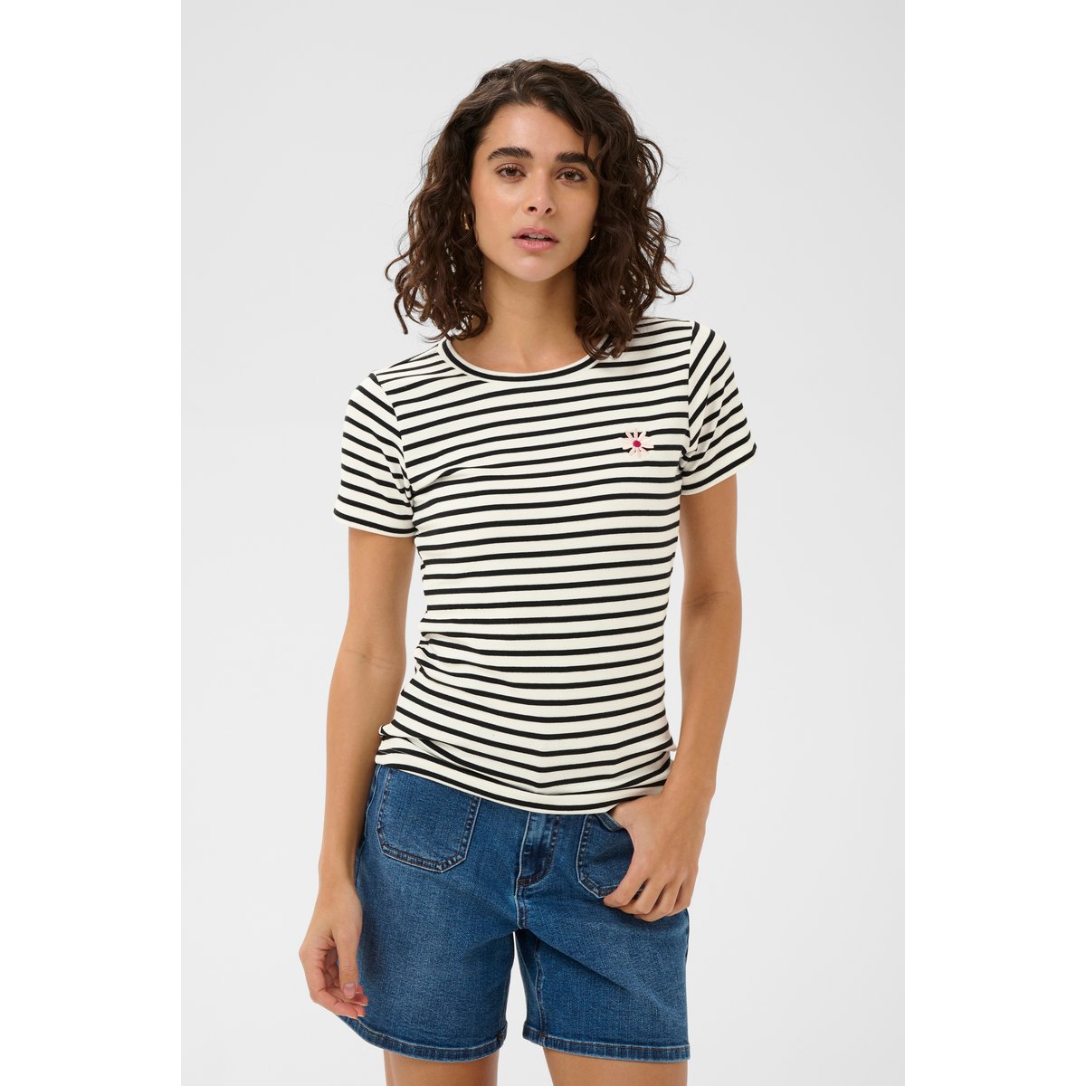 T-shirt à manches courtes blanc chalk/black deep stripe flower, KAFFE