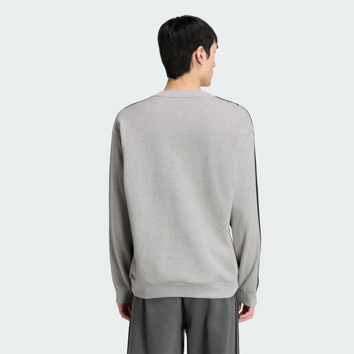 Sweat-Shirt French Terry Essentials 3-Stripes Sweat-Shirt French Terry Essentials 3-Stripes medium grey heather / white, ADIDAS SPORTSWEAR