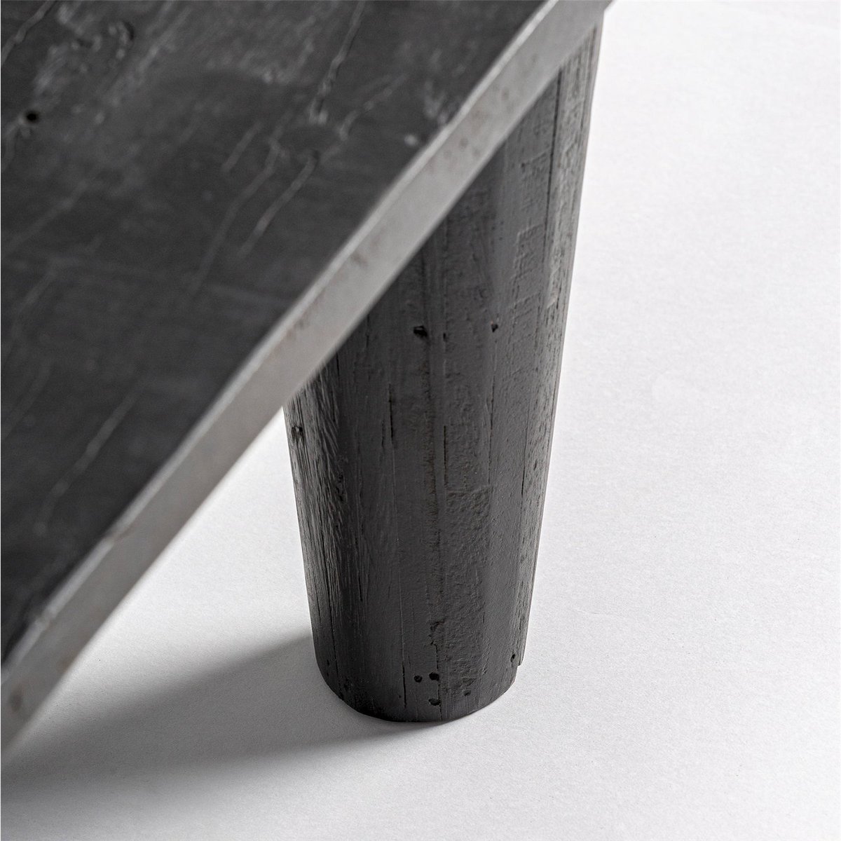 Table basse en bois patiné style classique noir bois vieilli patiné, RECOLLECTION