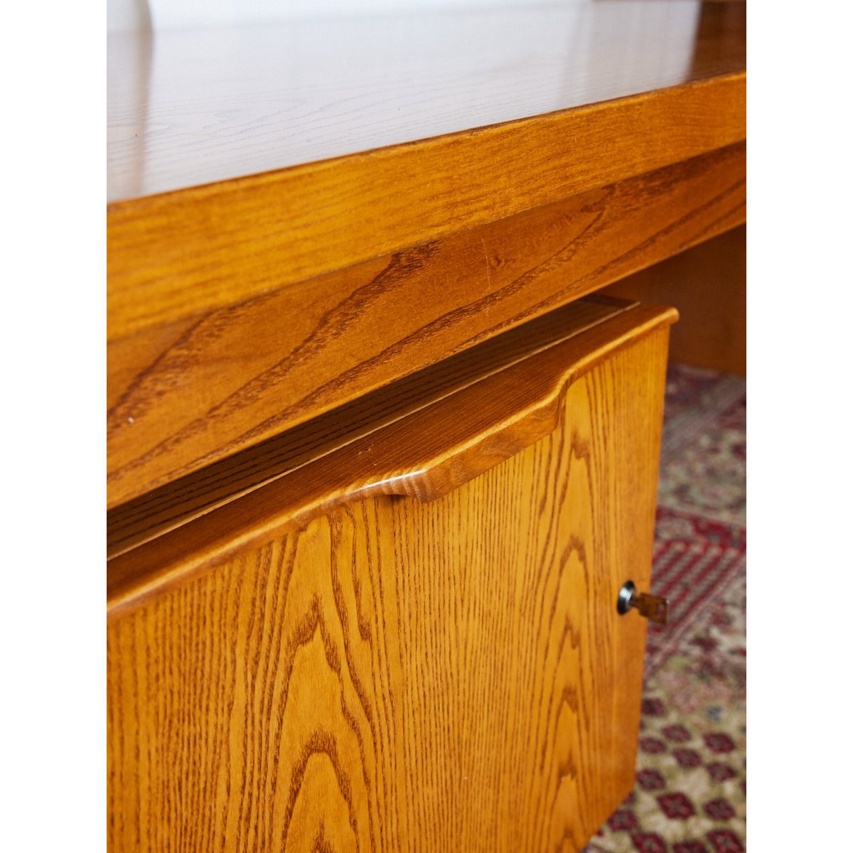 Bureau en chêne scandinave Yvan N°542 - Bon état bois clair, DEBONGOUT