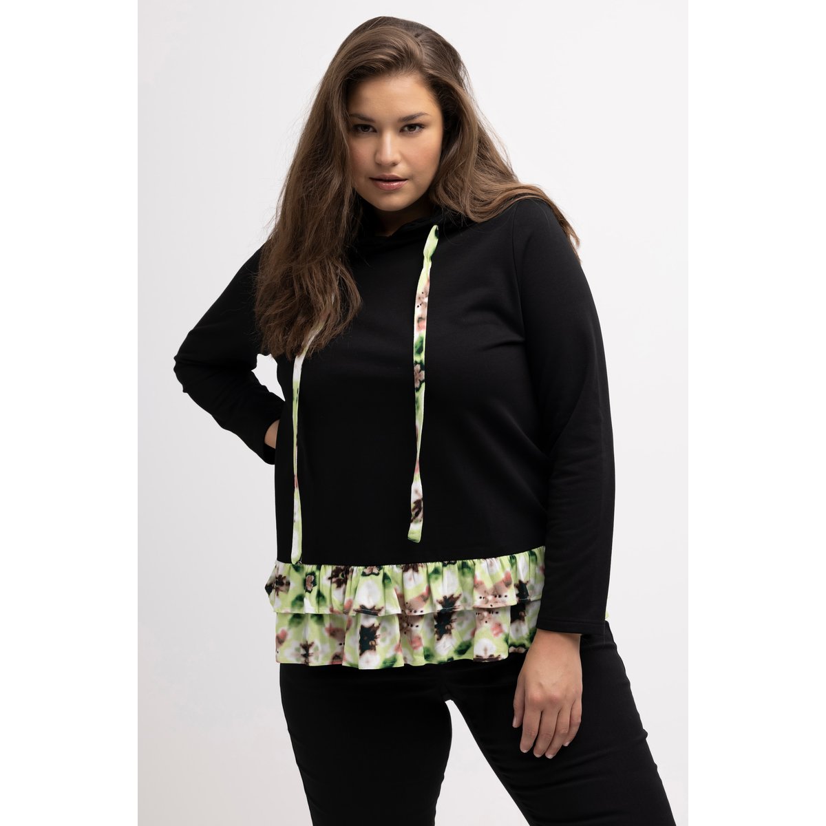 Sweat à capuche, effet superposé, ligne en A noir, ULLA POPKEN