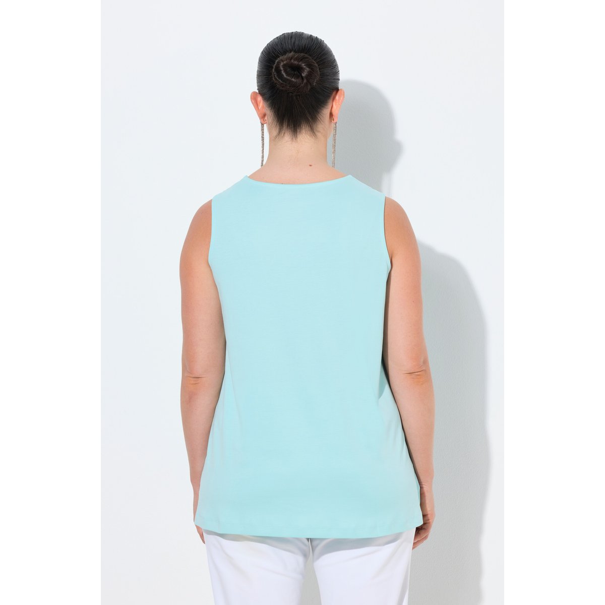 Débardeur long en coton Pima. Décolleté cœur turquoise clair, ULLA POPKEN