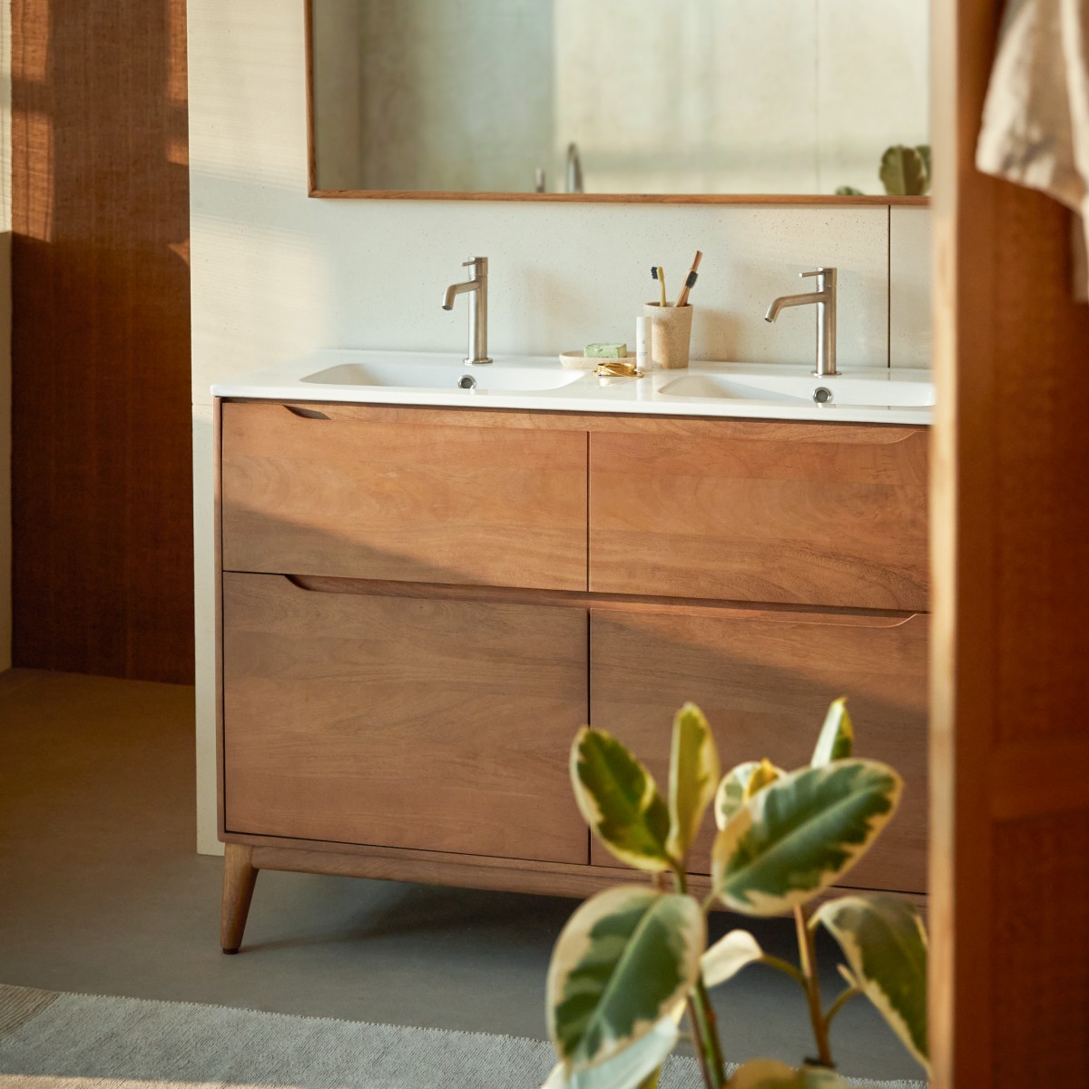 Meuble Salle De Bain en Manguier massif, GABRIELLE marron foncé, TIKAMOON