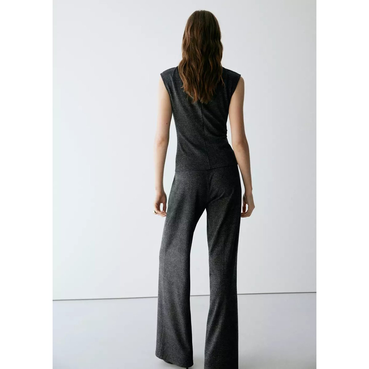 Pantalon droit à carreaux noir, MANGO
